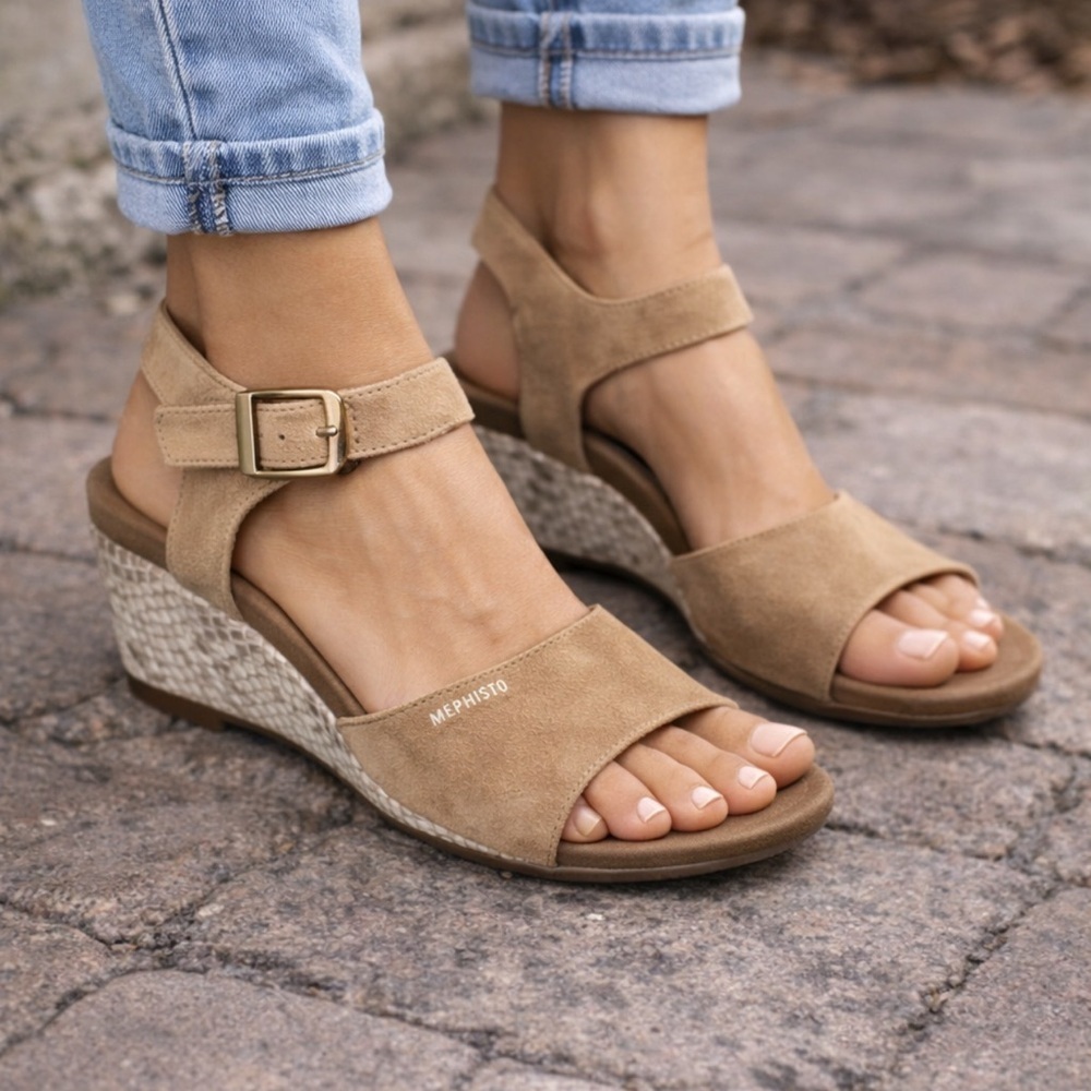 Mephisto Tan Suede Wedge Sandals Snake Embossed Heel Women’s 38